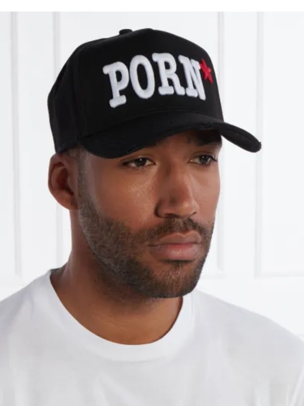 DSQUARED2 Black Hat with White Logo